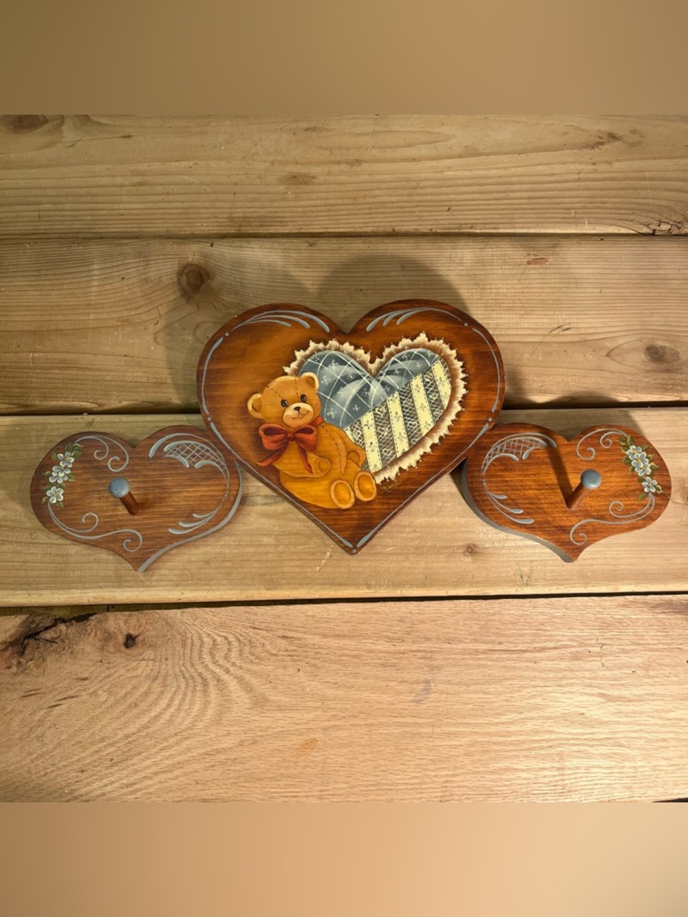 Vtg Wooden Heart Bear Peg Rack Cottagecore Hand Painted Folk Art Wall Decor